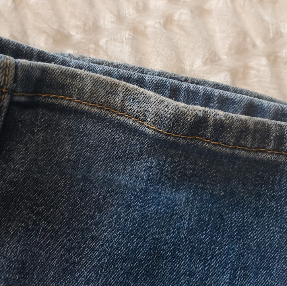 LEVI STRAUSS & CO 559 - Picture 4 of 4
